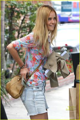 Isabel Lucas