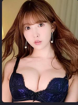 Yua Mikami Photo